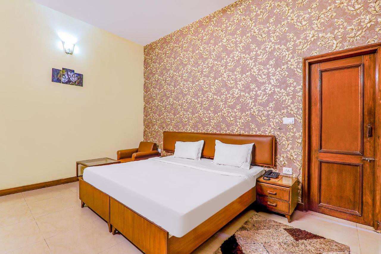 FabHotel Executive Guest House Hasanganj Exterior foto