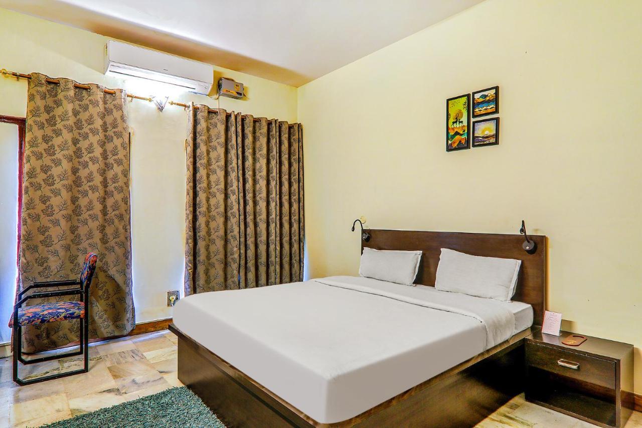 FabHotel Executive Guest House Hasanganj Exterior foto