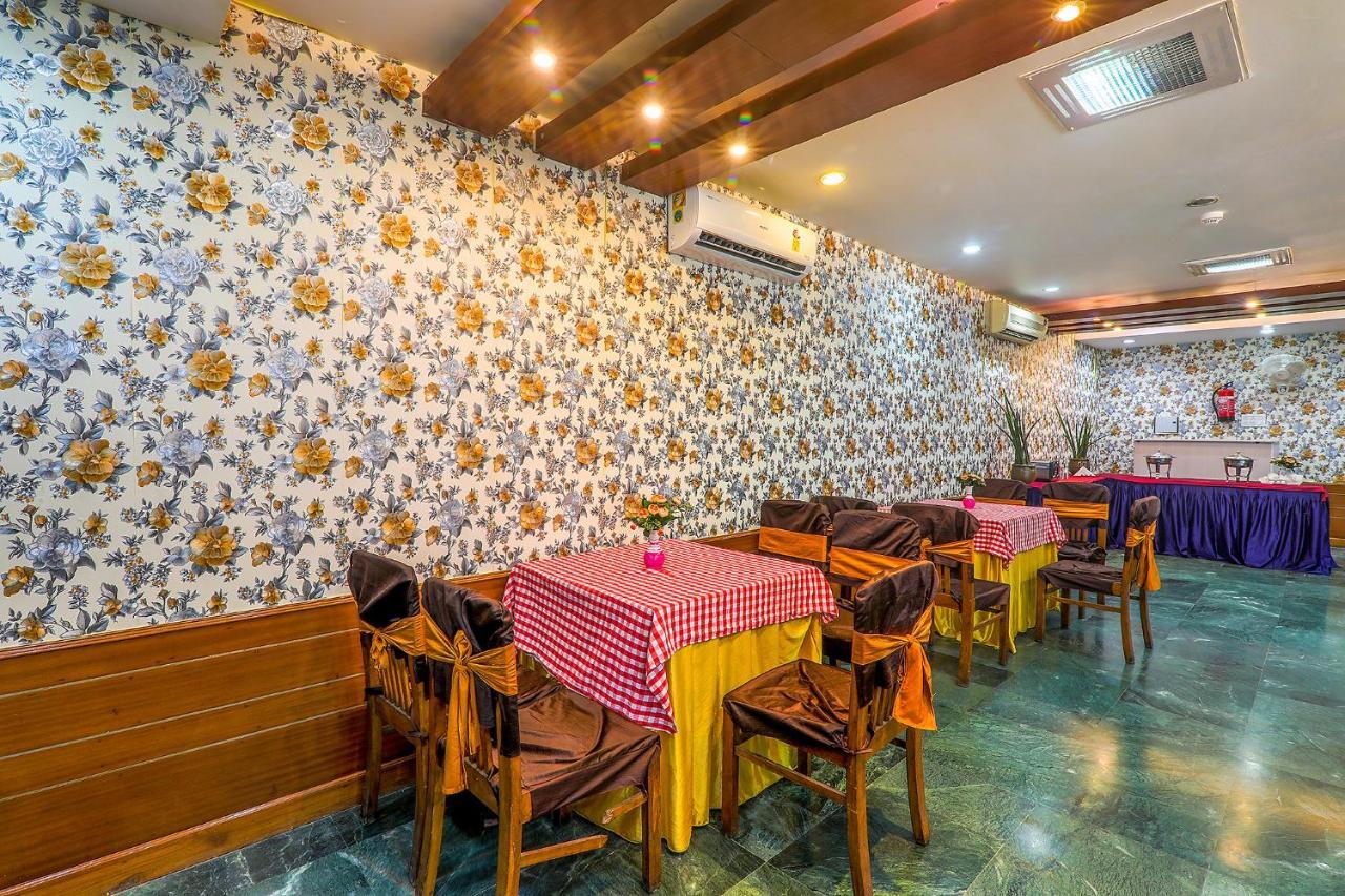 FabHotel Executive Guest House Hasanganj Exterior foto